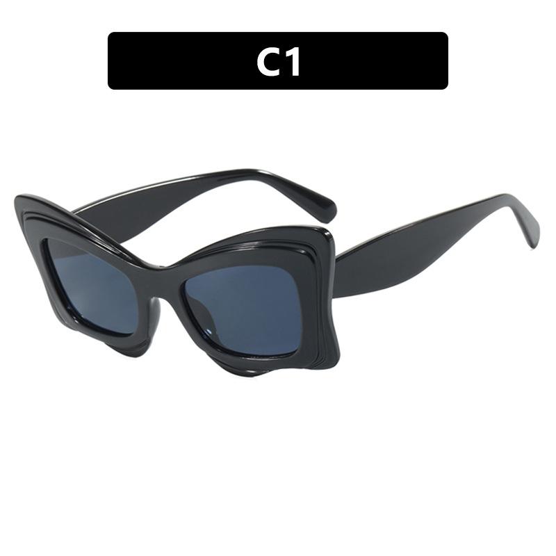 Cat Eye Sunglasses W/ Anagram  |  Womens Sunglasses Accessories SHINY BLACK