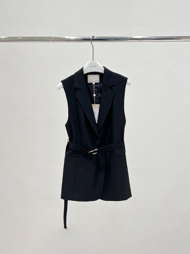 Christen Relaxed Single-Button Vest  |  Womens Tailored Suiting Clothing NOIR