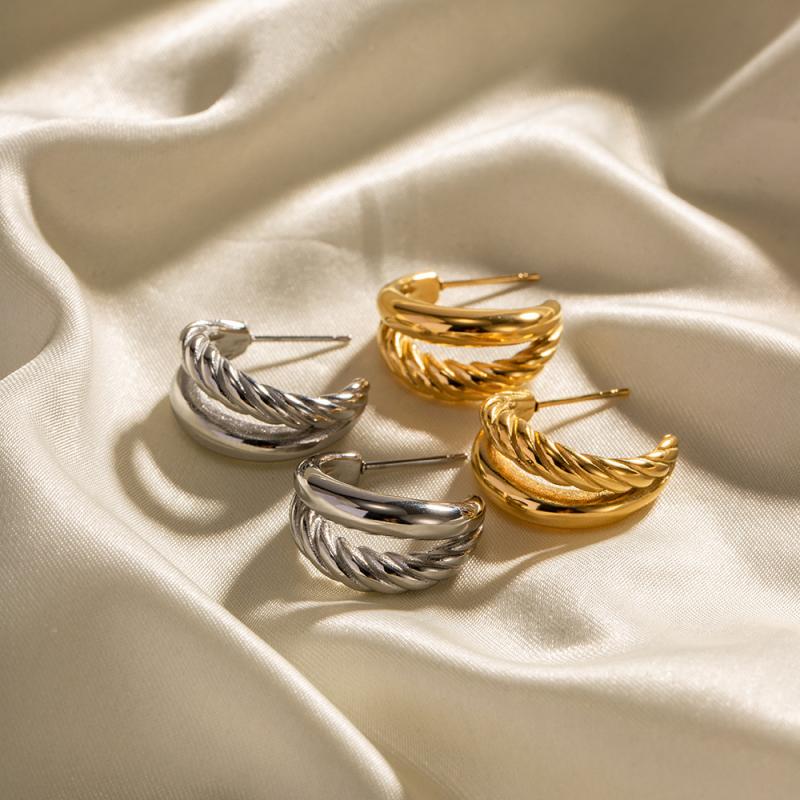 Crossover Hoop Earrings In Silver With 18K Gold, 22Mm  |  Womens Earrings Earrings Earrings