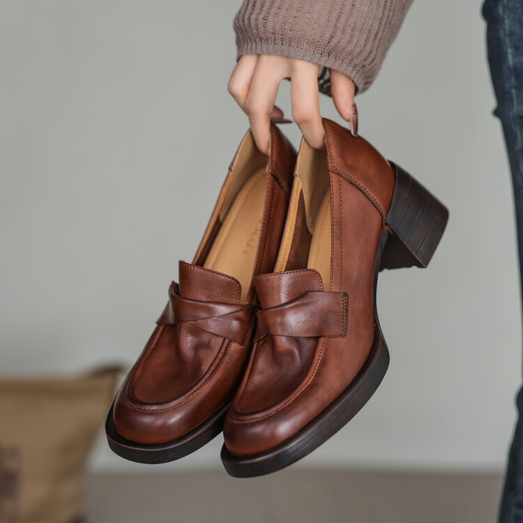 Jean Calfskin Heeled Loafers  |  Womens Loafers Loafers CARAMEL