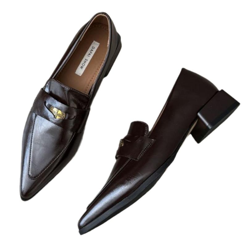 Leather Medallion Heeled Loafers  |  Womens Loafers Loafers COFFEE