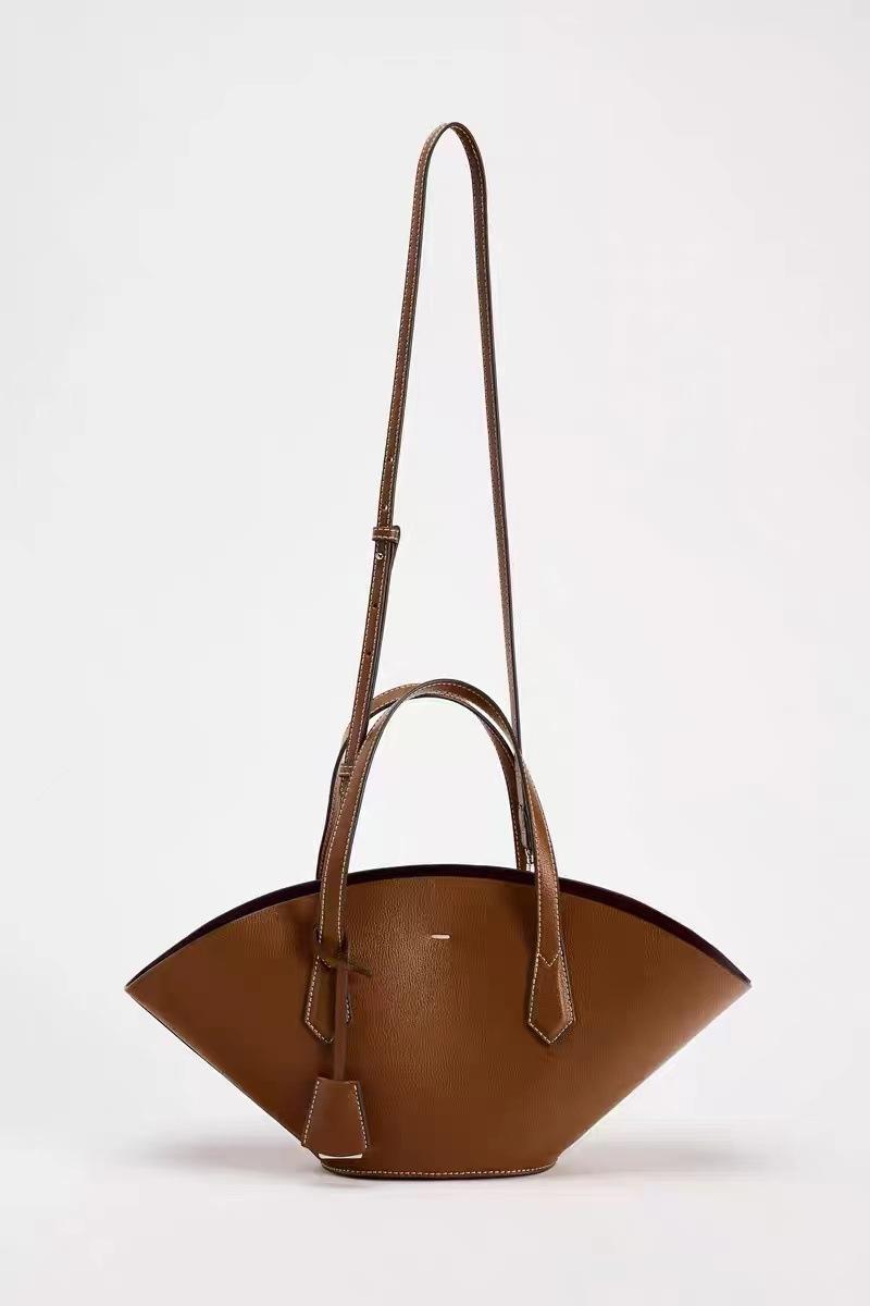 The Victoria Zip Leather Top-Handle Bag  |  Womens Tote Bags Handbags KHAKI