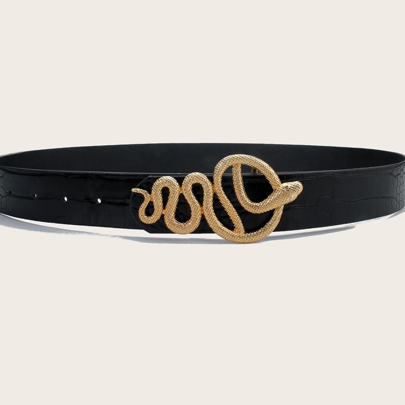 Cl Logo Belt In Patent Leather  |  Womens Belts Accessories Belts